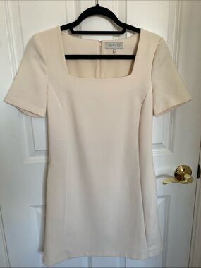 WAYF Cream Square Neck Short Sleeve Dress Size XS